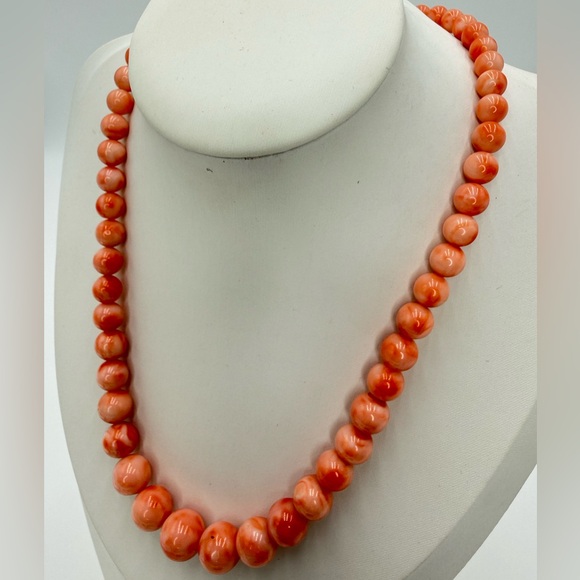 Genuine Angel Skin Coral Necklace 16” Blush Pink Beads Gold Tone Clasp 51.8g - Picture 9 of 17